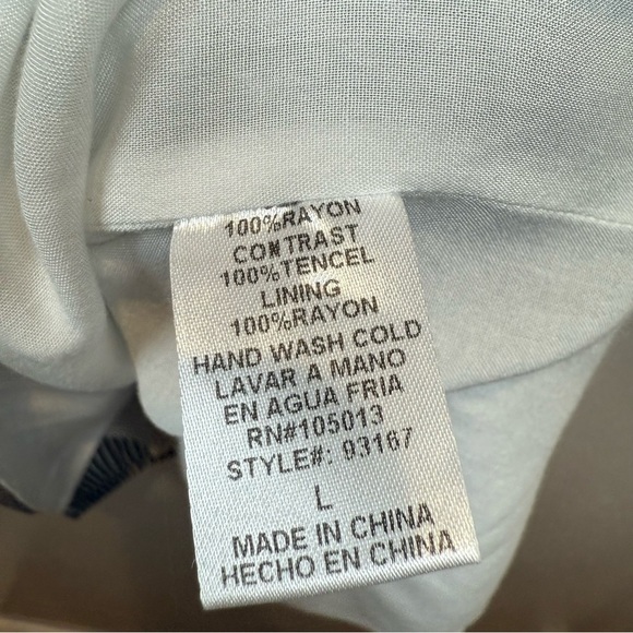 Andree by Unit Railroad Stripe Short Sleeve Tunic with Embroidered Florals Large - Picture 13 of 14